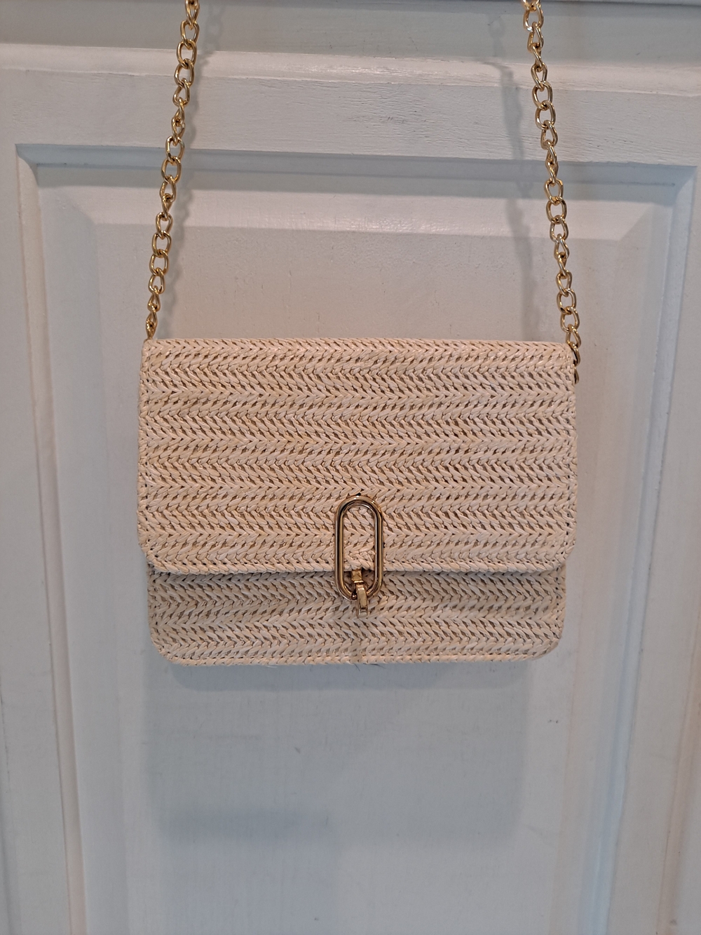 Cream Natural Woven Raffia Crossbody Clutch Bag Gold Chain Strap Summer Beach